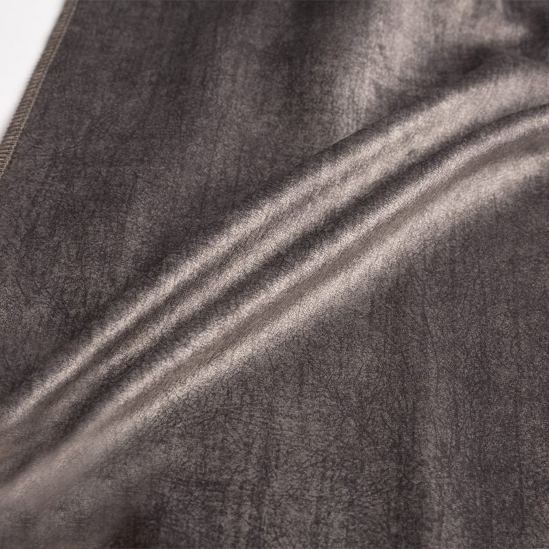 Le tissu de velours est un textile luxueux qui ajoute une esthétique luxueuse