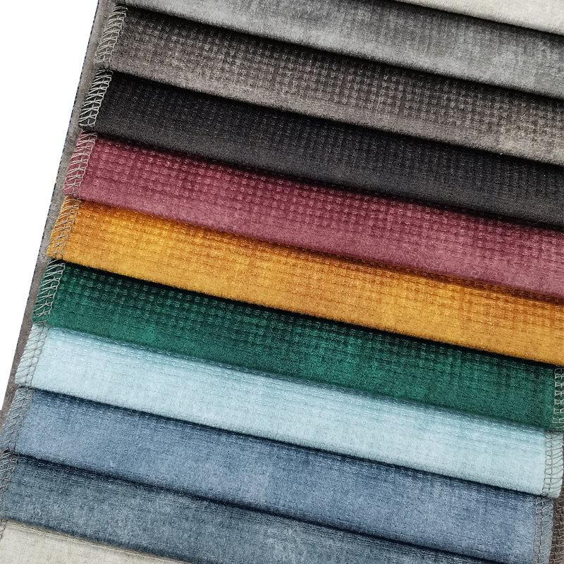 Dans quelles applications le tissu Holland Velvet est-il couramment utilisé ?