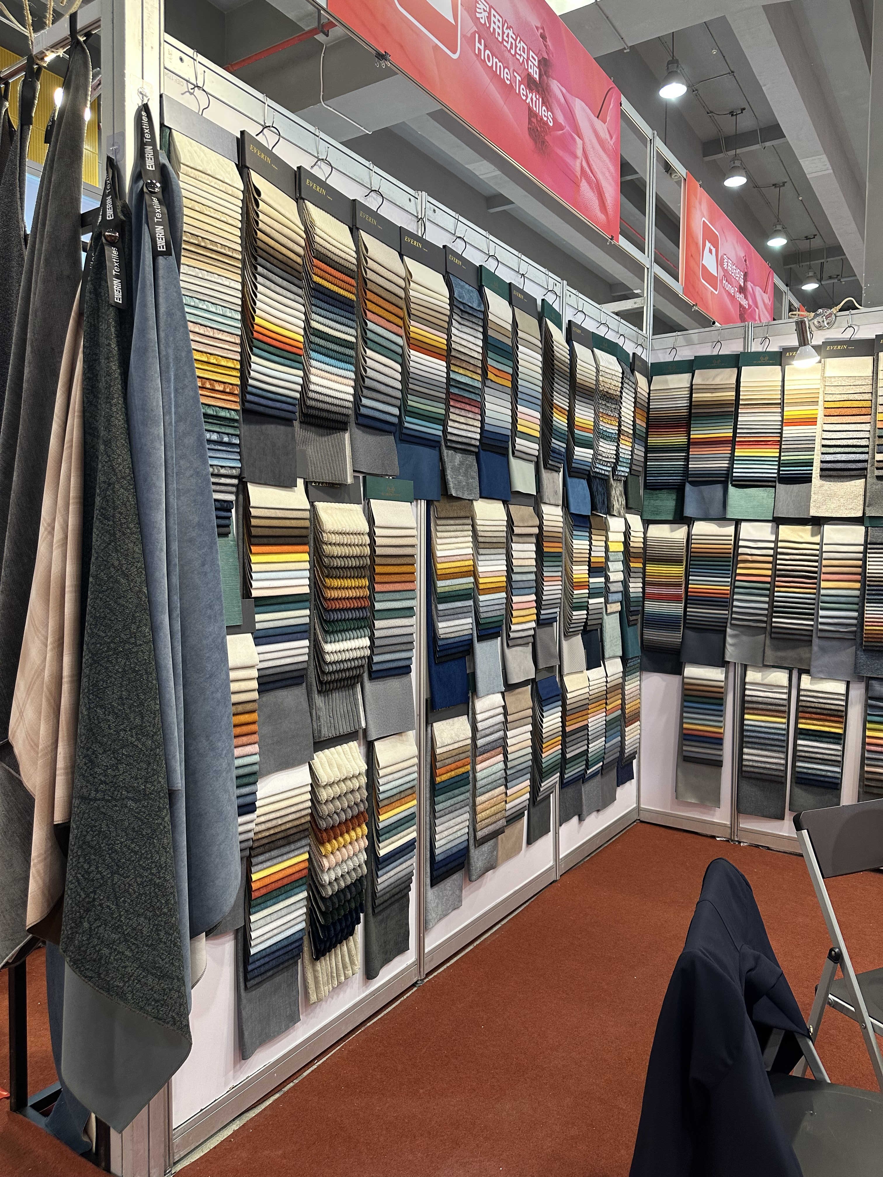 Notre société a participé avec succès à la foire d'importation et d'exportation de Chine et a élargi de nouvelles opportunités sur le marché international.